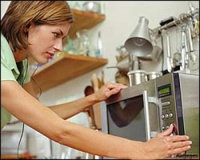 КАК ПРОДЛИТЬ ЖИЗНЬ МИКРОВОЛНОВОЙ ПЕЧИ